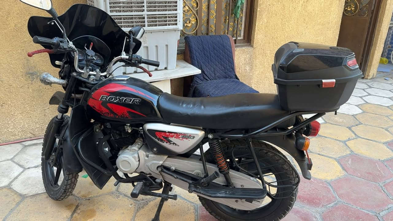 السلام عليكم للبيع بوكسر جبلي هندي مديل 22 اوراق كاملة أصولية7 من كمرك قرص واجة وصولات وما اطلع بيهه هواي
لان مو قوي بالسياقة والنظافة كدامك البراغي شخط ماعليهن والمكينة ماراح تسمع صوتة بدون نقص الله يرزق الي ياخذه اكرر الدراجة مال بيت بعد اكيد تعرفون من تريد ترقم اوراق كله اصولي وكلشي مدفوع دهن فاتر ماعرف شنو اليوم بدلتهن الاسم اموزيل حته الولد ابو الحمل كلي هاذه دهن جديد الفتلر مابي شي هاي دائما هيج ولان محتاج وضرف رايد ابيعة
#السعر رايدهه 2,000,000 مجال للشراي والطيبين 
العنوان بغداد البياع الشرطة الخامسة للاتصال*********** واتساب هم متوفر
