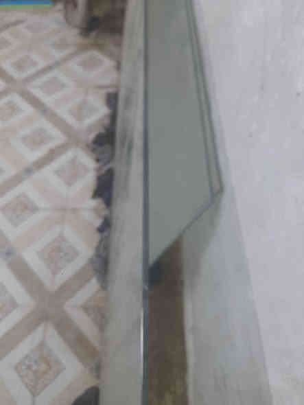 سلام عليكم عندي جام البيع ٣ قطع عشره مليم قيم اخذ ماختلف وياك بسعر مستعجل مكاني الزعفرانيه يم عمارات سعيده *********** بغداد
