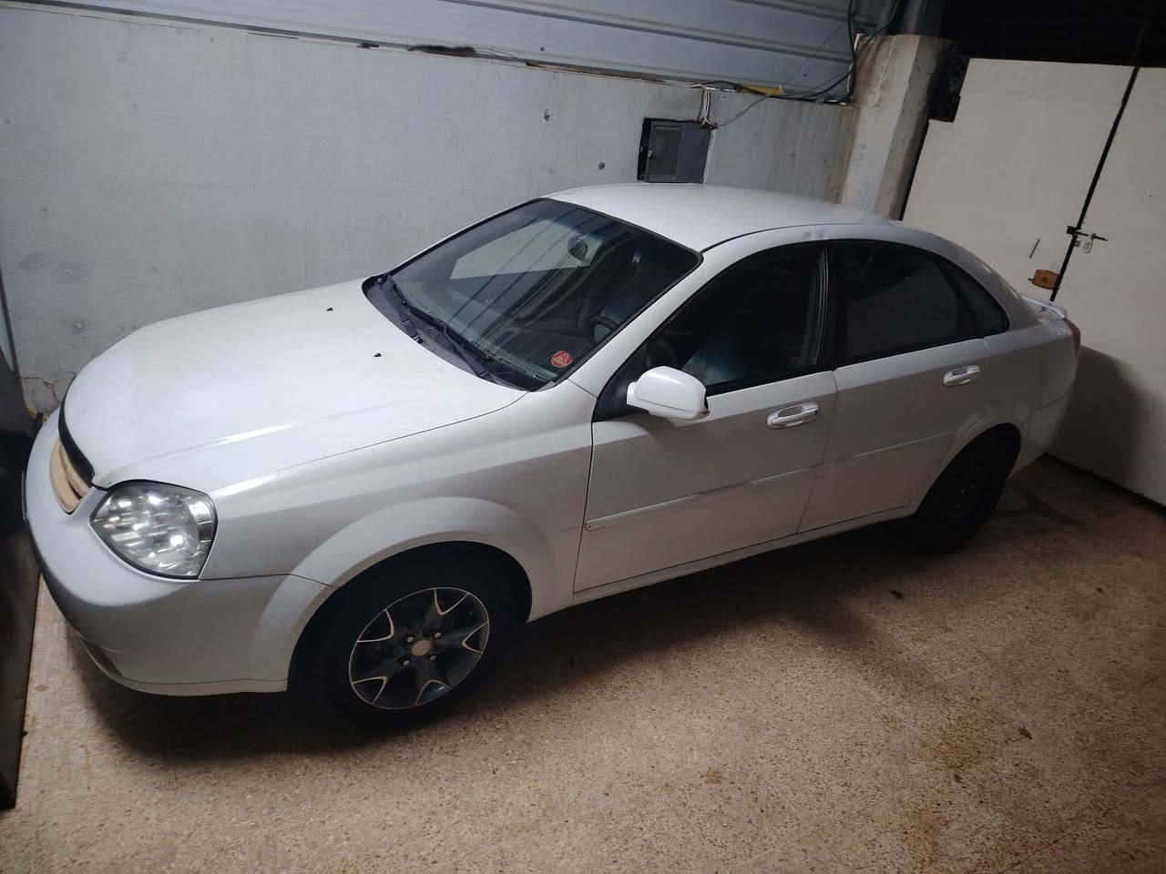 سلام عليكم اوبترا 11 للبيع محرك كير شرط صبغ عام موصل رقم ***********
