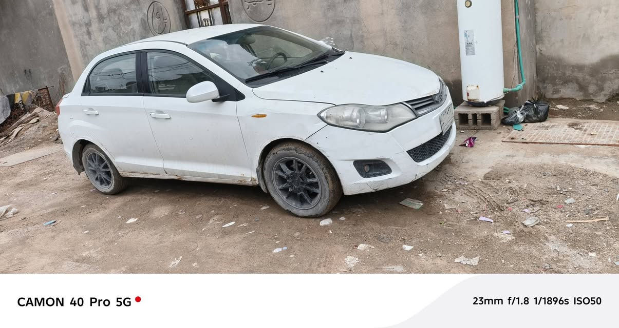 السلام عليكم سيارة مكفولة من ضربه كلها على البلاد كهربائية كلها شغله سيارة بلاديه كير ما بي شي المحرك تجي وتفحص ما وكفني فد يوم  قفال شغال راعيها يريد تحويل شرط تحويل  سعر ٢٧ مكان البصرة ***********
