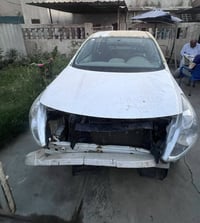 نيسان سني 2024 ماشيه 3000 ابيع على حادثها رقم اربيل باسمي 07811672366