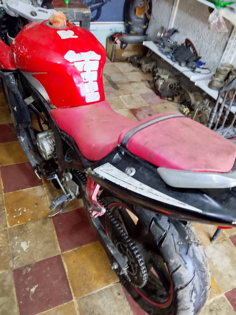 اقرا المنشور زين!!!
كوم حديد ابيع كوم حديد كوم حديد ابيع
هويسنك GTR250RR
محور مكينه ستوته 200
الدراجه شغاله وكامله من كل شي
عوزها شوي تعديلات
اوراقها كامله
بس ابيع كوم حديد
لا تسالني على اي شي
اسويلك مكاتبه فقط عن السرقه والعشاير
رايدها ب700 وبيها مجال حك الجيه
مكاني بصرة المطيحة
*********** البصرة, العراق
