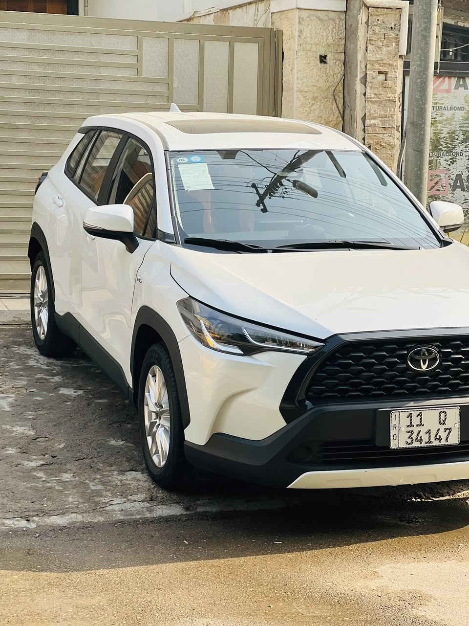 ( السلام عليكم )
كورلا كروس 2024 هايبرد ابيض ( صدفي )
وارد الصين 

السياره مكفوله من الضربات والصبغ والشخوط
 
ماشيه 40 الف 
 
                   المواصفات 
 ويل كروم حجم 17 
كامره خلفيه دواره 
اشاير بالمري 
فتحه سقف
مثبت سرعه 
تحديد مسار
قياده ذاتيه 
مانع اصطدام 
فووول تحكم ستيرن
شاشه داشبول 
شاشه ديتجال 
سايد بريك بصمه
اوتو هولد
كراسي مخمل
لايت عدسات هايلوجين
قطعتين تبريد
تبريد شاشه 
منافذ شحن عدد 2

السياره مكانها بغداد 

 وبعد المواصفات المعروفه 
السعر (175$) وبيه مجال للشراي 
للاستفسار ***********
