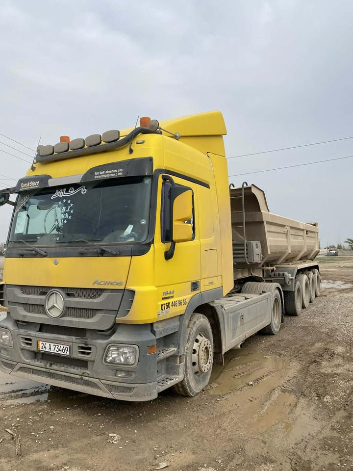 البيع
اكتروز حاجب 
موديل 2013
حجم 1844
فول مواصفات 
بودي شاكر حداد 
تاخم تايرات جديد 
واتساب ***********
