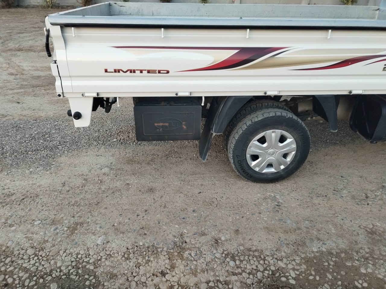 السلام عليكم للبيع كيا حمل موديل 2024 ماشيه 24 الف رقم صلاح الدين دولي شرط التحويل سنويه جديده وهزه جديده المكان الشبالي أقساط مابيع
للأستفسار ***********
