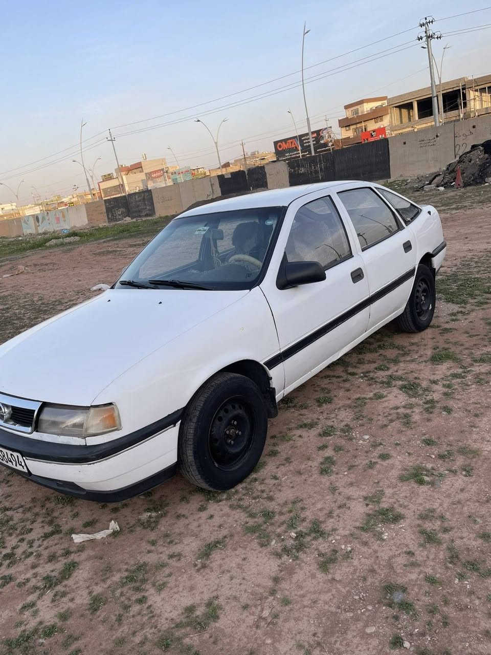 سلامو عليكوم 
سيارة فيكترا موديل 1992 سياري مال دؤستة هةموشتي تازةية بي تةقةو رةقة گير عادي هةمو شتي بةشرتة شوين كةركوك ازادي سعر خاص ***********
