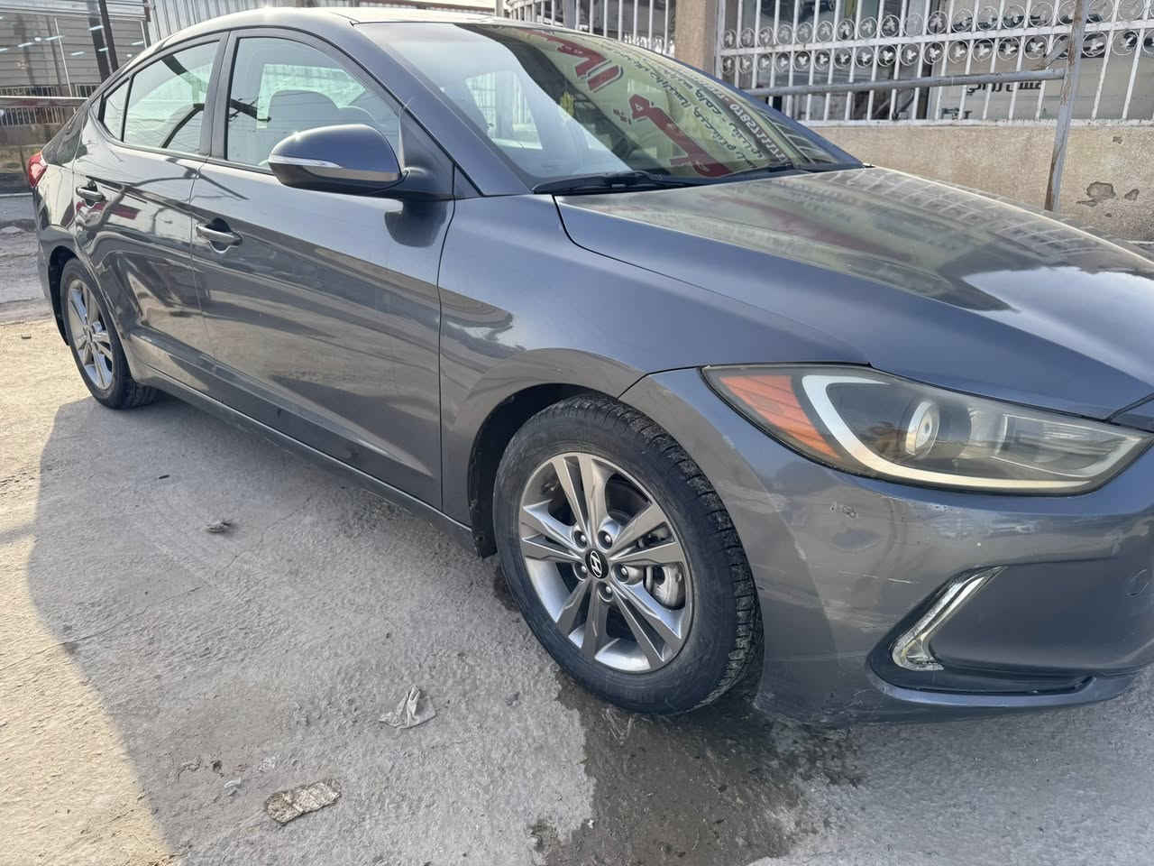 السلام عليكم
النترا مديل 18 كندي 
حادثه فقط بنيد بدون دواخل 
وبيها بارد والسونار مرفقً بالمنشور 
اشاير بالمري تدفئه بالكشنات  كامره دواره 
رقم بابل سنويه 29
مكينه مبدل رواجز 
السعر 115 وبيها مجال 
الاستفسار ***********
