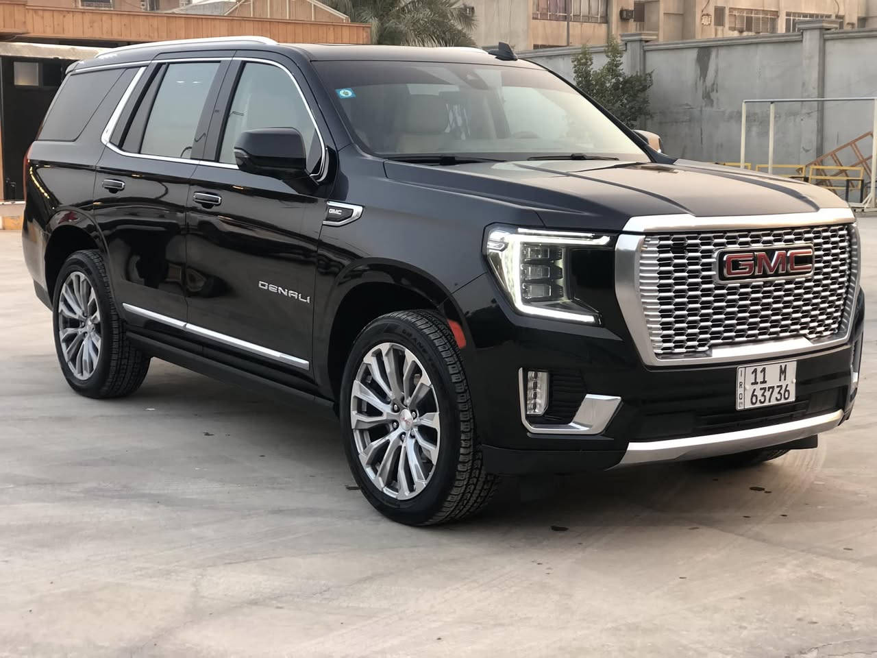 السلام عليكم 
للبيع فقط…
GMC DENALI 2021 فول مواصفات 
رقم بغداد بأسمي وارد امريكي بدون اي ضرر فقط داخله تقرير غرق وشغاله 
بأمريكا ع ايدي السياره 
ماشيه 69 الف كيلو متر 
مواصفات 
فتحه 
بصمه 
شاشه
رادارات
كشن هزاز وجلد وكهرباء وتبريد وتدفئة
صندوق كهرباء 
ويل 22 كروم 
السياره جديده وخاليه من كل نقص
السعر 47 الف وبيه مجال مرتب للشراي
للاستفسار ***********
مكان السياره بغداد زيونه
