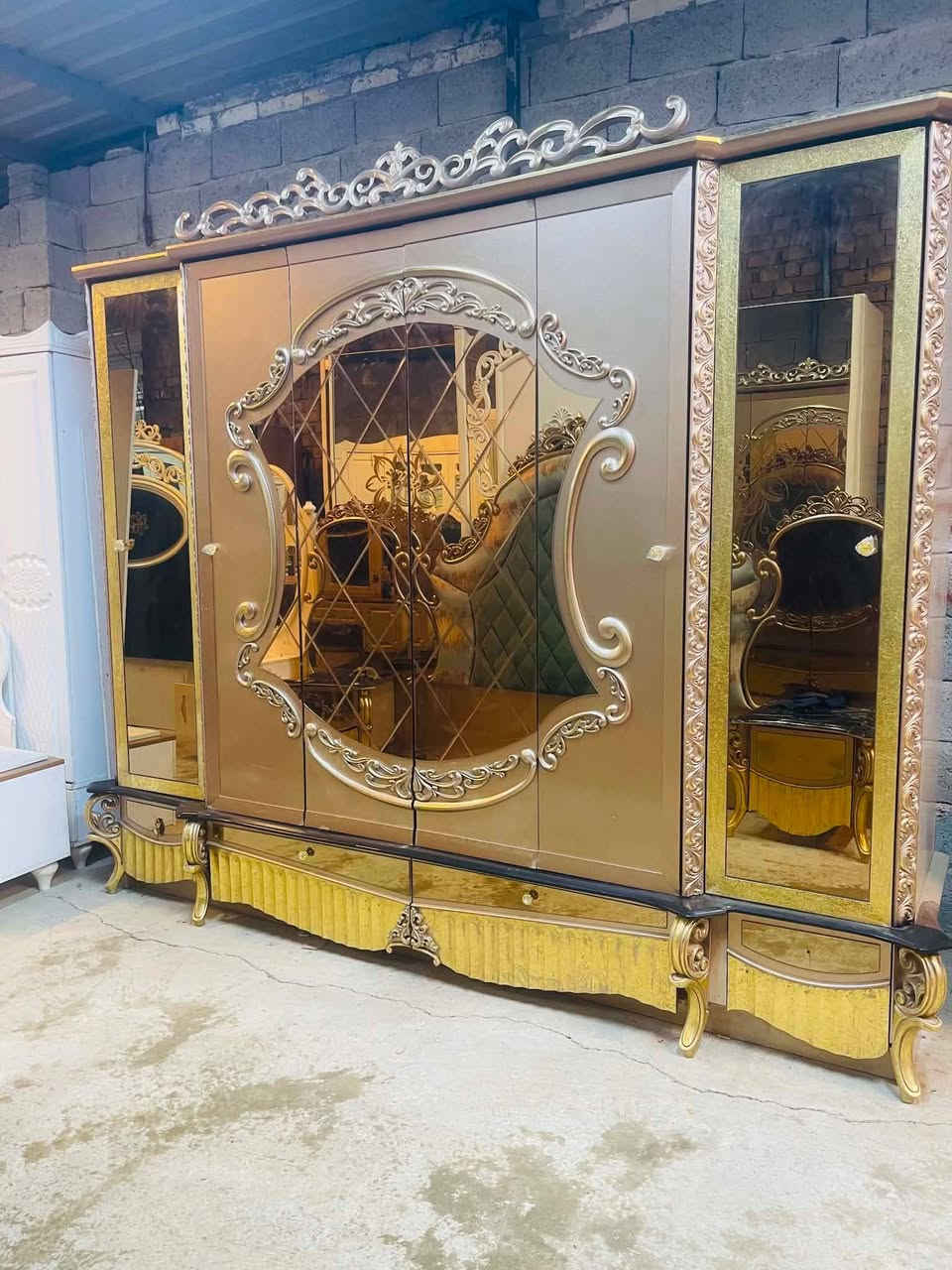 غرفه تركيه 👉🏻
موديل حديث ⚡️
السعر 800 🌪️
مع الشد و النقل داخل بغدا مجاني 🆓


**إذا كنت صاحب هذا الإعلان وتريد حذفه لأي سبب، رجاءا أرسل رسالة إلى الدعم الفني**