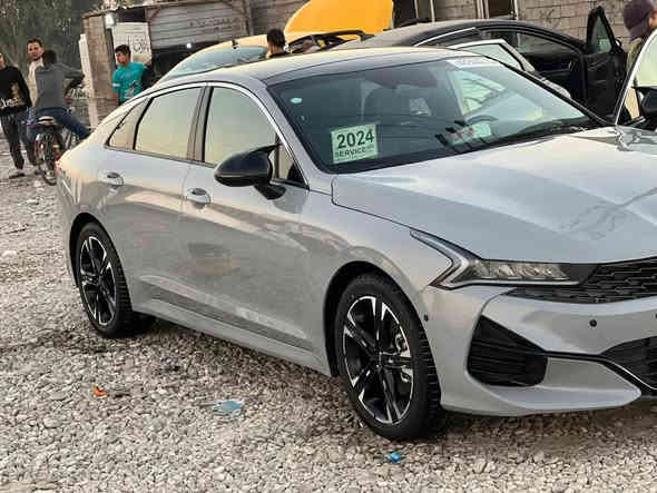 كيا/k5/ جي تي لاين موديل 2024
اللون اسمنتي
وارد امريكي ماشية 50
حره بدون رقم
فول مواصفات  بانوراما
بصمة تشغيل +بصمة ابواب+تشغيل عن بعد+نظام ترحيب
كشنات جلد+كشن كهرباء+تدفئة كشنات
شاشة كبيرة كار بلي+كاميرا دوارة+شاشة تدفئة وتبريد
رادارات امامي وخلفي وجانبي+اشاير مري+فول تحكمات
سبايدر بلاد+لدات امامي وخلفي
الظرر/ فقط بنيد ونفسه مسوي 
السعر/ 165 وبيهه مجال بصيط  
للأتصال ***********
