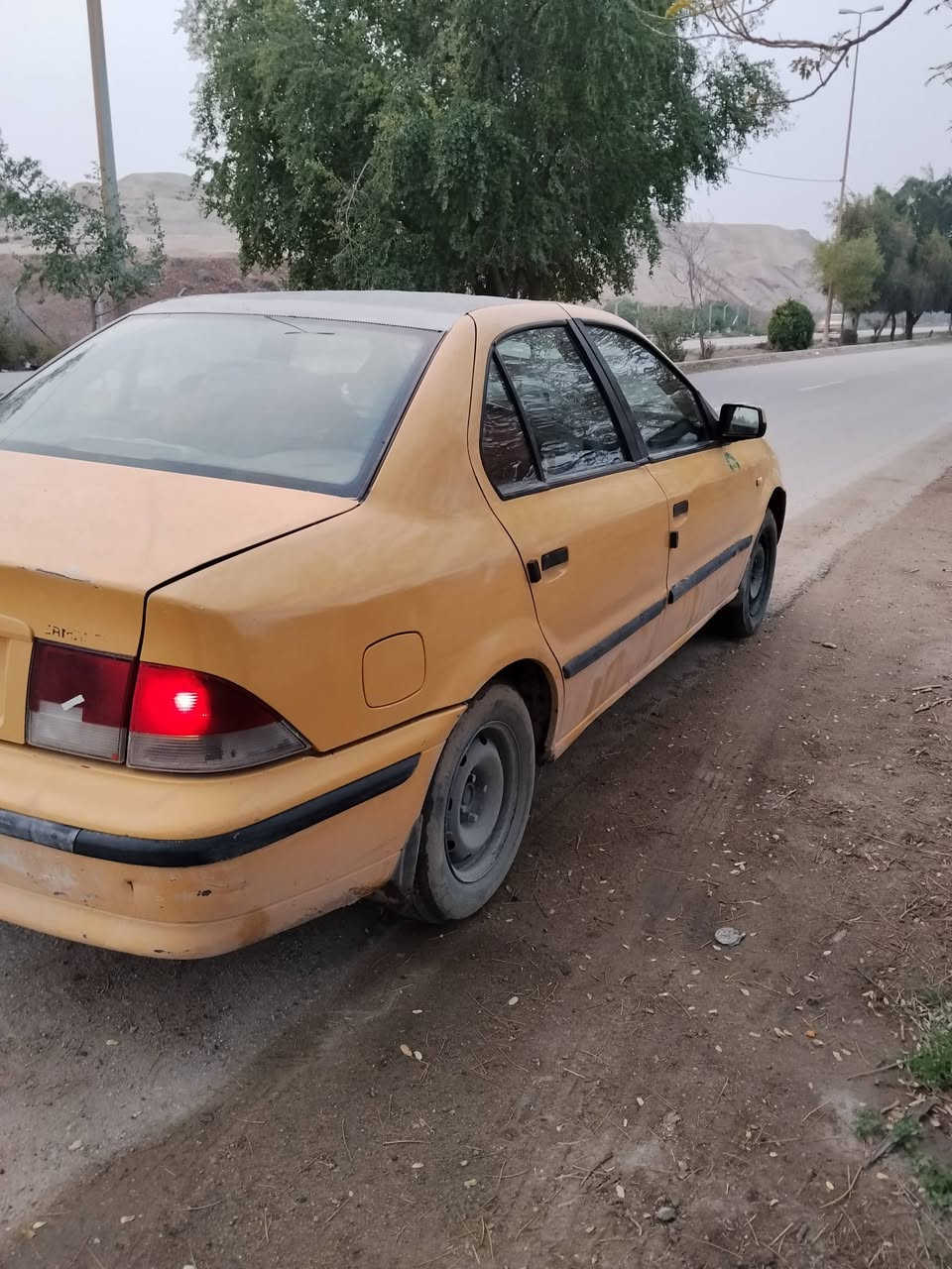 السلام عليكم للبيع او لمراوس سمند 2011 جاهزه كير مكينه حداديه كهربائيات. كله شغال عضمتها حلوه تخم تاير جواها سنويه ل 2029. عليها غرامه 150 وهيئه 100 الف سعرها 25.وبيها مجال للشراي.  مكان بابل ***********
