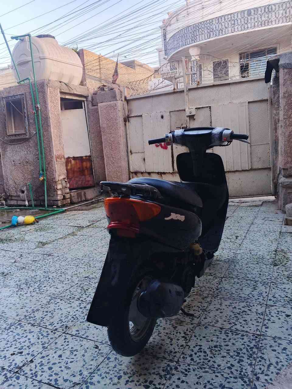 سلام عليكم درجه عصفوري البيع درجه بلاديه نضيفه مكينه بلاديه درجه شغال سلف هندر كهربايات كلهه شغال كيلو متر شغال قفل ستيرن كيج بانزين كل كامل دراجه حلوه وما متعوبه مكاني بغداد العبيدي سعر 250وبيهه مجال ***********رقمي
