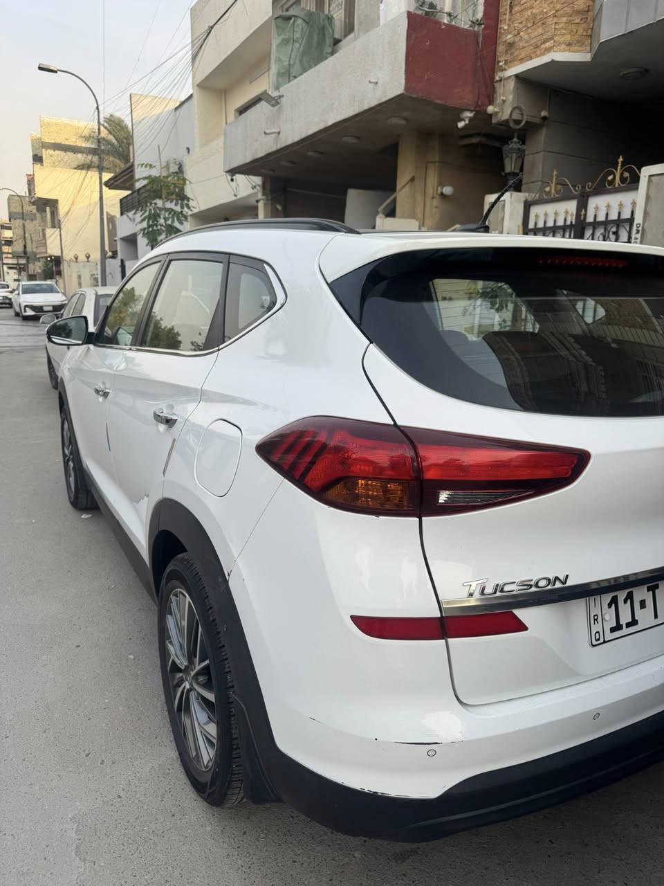 توسان خليجي 2019
مكفول (ملاحظات بسيطه جدا )
رقم بغداد دولي 
فول مواصفات 
السياره باسمي
مكان السياره بغداد البلديات 
للاستفسار 
‭0770 780 9615‬ ‬
