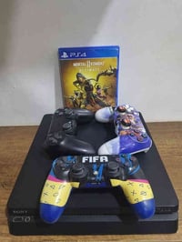 بلي 4 سلم  نضيف ما مفتوح  استخدام شخصي نص تيره + 3يدات واحده اصليه + ق...