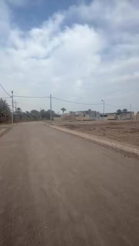 🚨🔥 إعلان نــــاري في بابل — الحلة 🔥🚨  

🏡 قطع سكنية للبيع — موقع مميز جداً  
📍 محافظة بابل / مركز الحلة / منطقة المهندسين الرابعة  

✨ فرصتك الحقيقية لامتلاك أرض وبناء بيت العمر ✨  

✅ مساحات مختلفة تبدأ من 100 م² فما فوق  
✅ موقع راقٍ وقريب من جميع الخدمات 🏫🛒🕌  
✅ منطقة هادئة ومناسبة للعوائل 👨‍👩‍👧‍👦  
✅ تصلح للسكن والاستثمار المضمون 💰📈  
✅ أسعار مناسبة جداً وأقل من السوق 🔥  
✅ يتوفر نظام الدفع كاش أو تقسيط مريح  

⛔ الإقبال كبير والعدد محدود  
⛔ الحجز حسب أسبقية الدفع  
⛔ الأسعار مرشحة للارتفاع قريباً  

💥 أرض اليوم = أمان ومستقبل بكرة  
💥 لا تضيع الفرصة وتندم بعدين  

🎁 عروض خاصة للحاجزين الأوائل  
📞 للحجز والاستفسار: (***********)
(***********)
