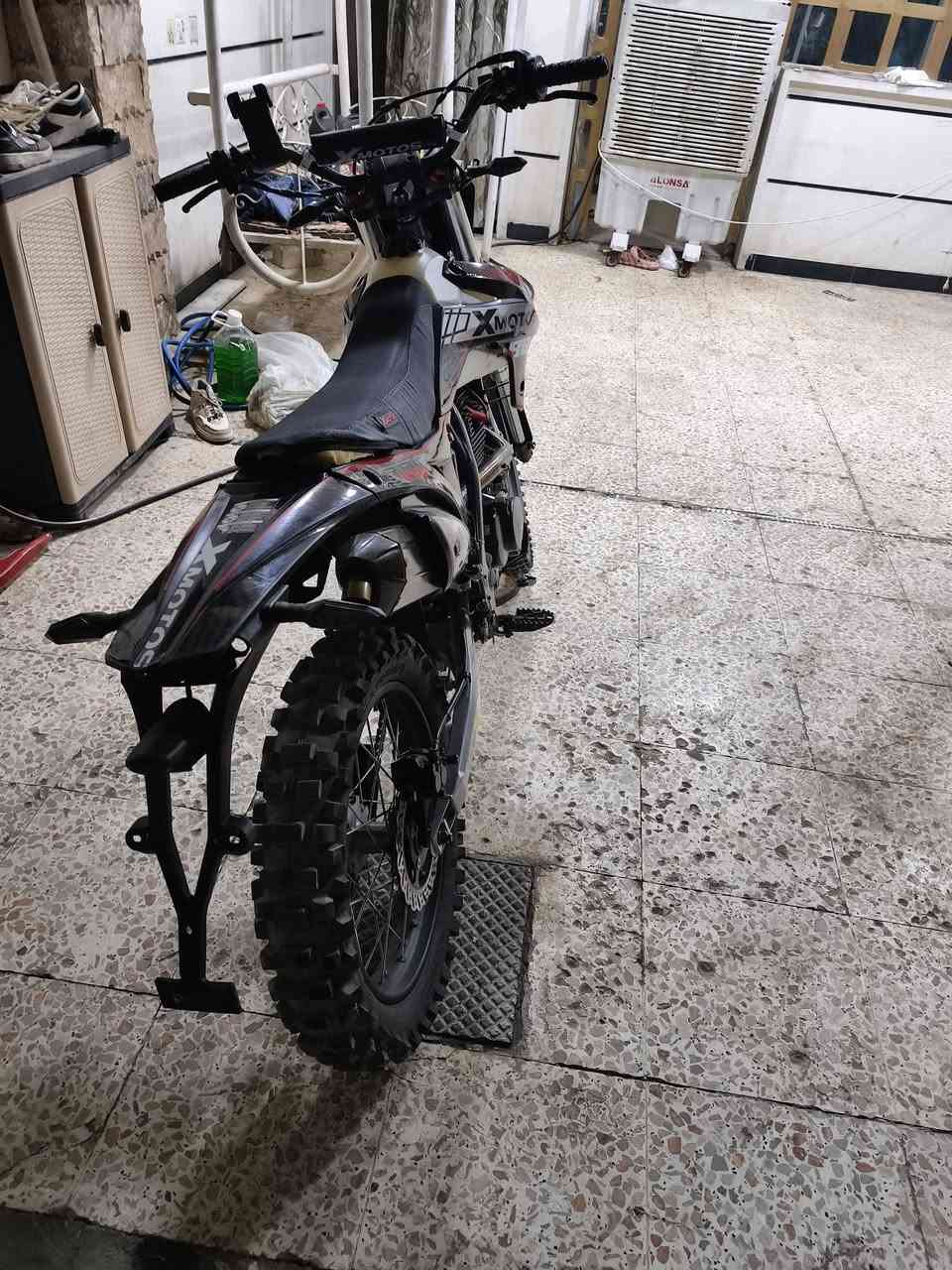 قفاز موتوس مرقم أربيل
موديل 2024 السعر 2200 وبيه مجال 
مكاني الزعفرانيه 
رقم ***********
