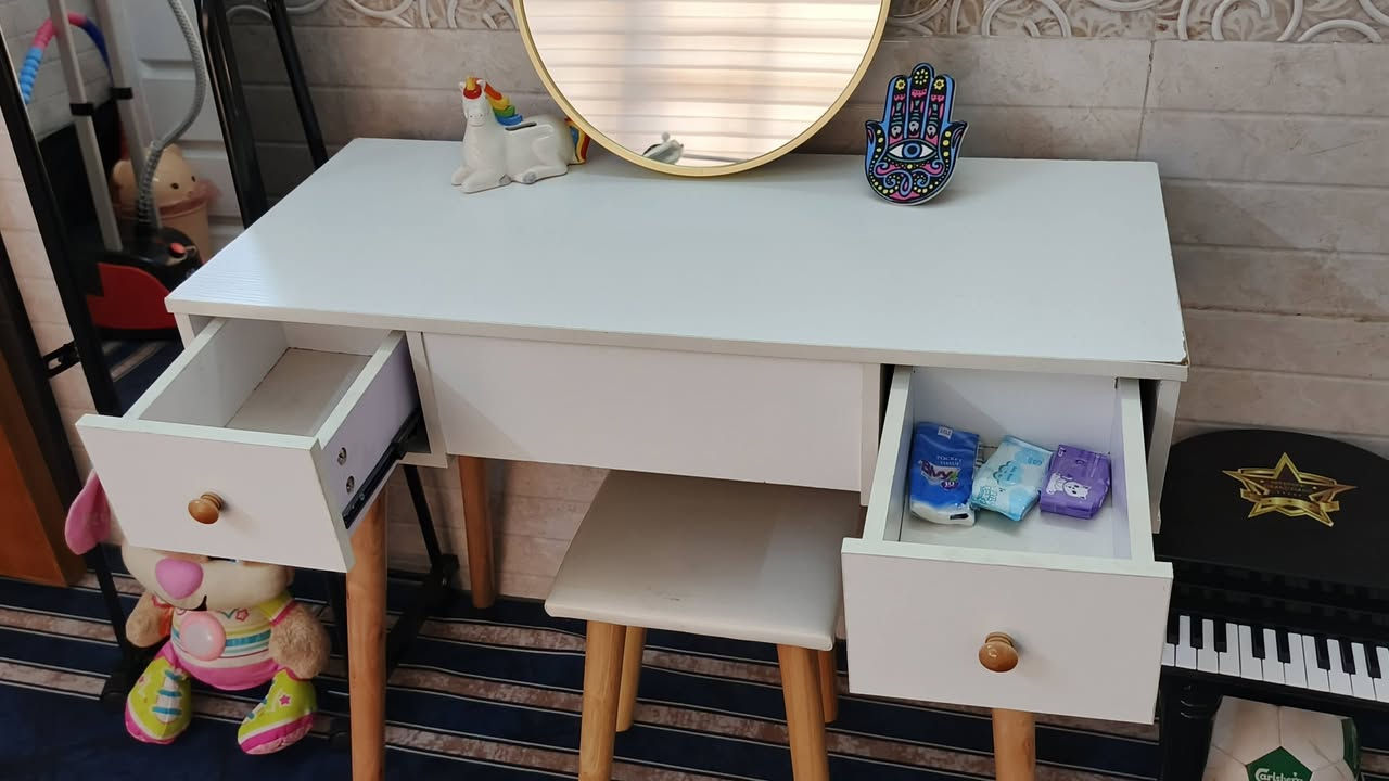ميز تواليت ومرآة نظيفات جدا
ب٥٥ المكان بغداد البياع


**إذا كنت صاحب هذا الإعلان وتريد حذفه لأي سبب، رجاءا أرسل رسالة إلى الدعم الفني**
