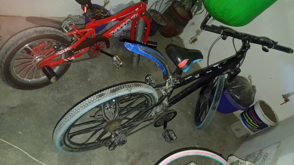 ئەم دووپاسکیلە بۆفرۆشتن زۆرتازەن لەسلێمانی *********** السليمانية, العراق
