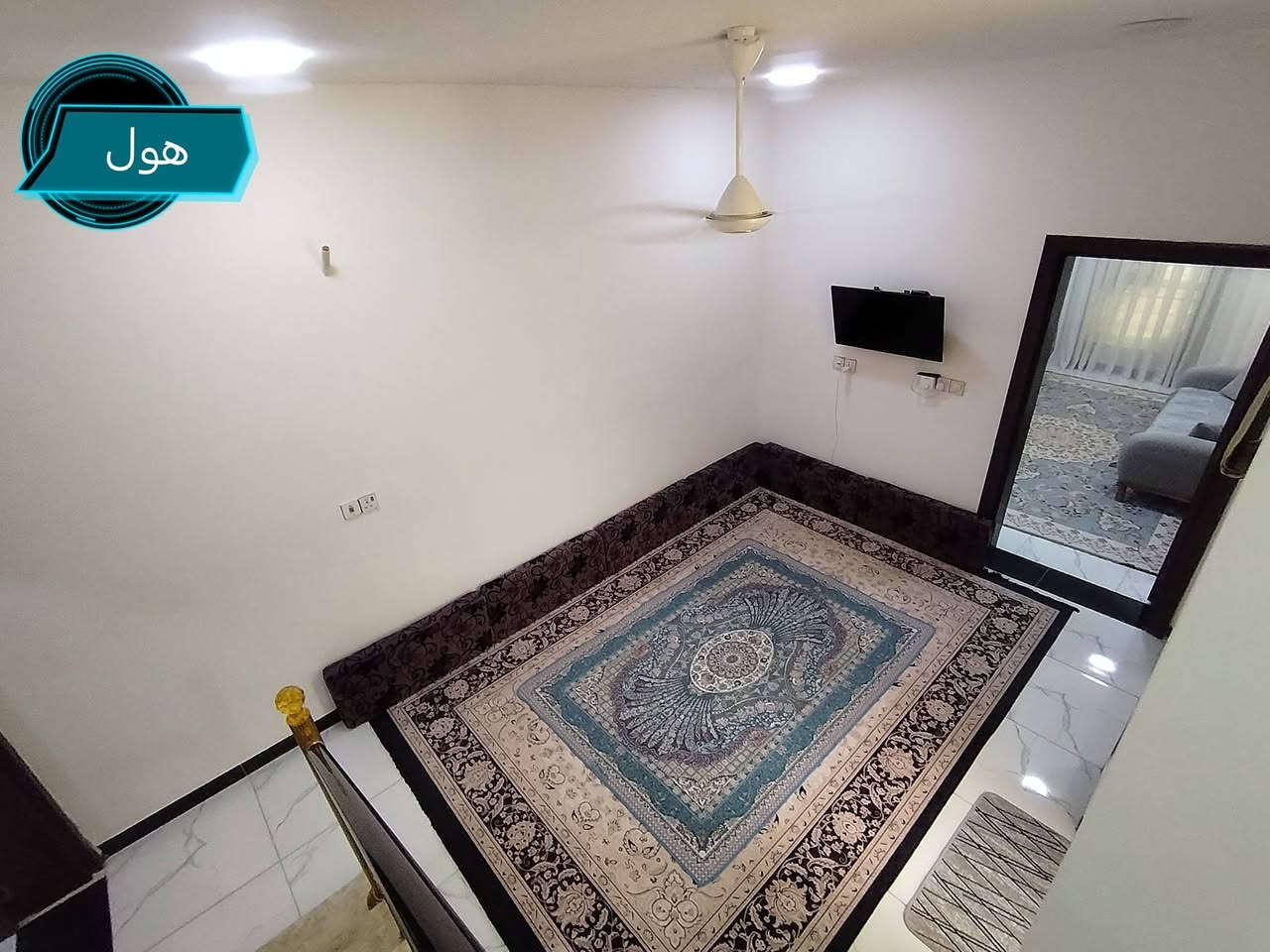 على بركة الله 
دار للبيع بمساحة ١٢٠م داخل مجمع الرواد السكني
يتكون من طابقين
يحتوي الطابق الأول على:
مطبخ+ استقبال+ هول دخلي+ غرفة نوم+مجمع صحيات + صحيات خارجية
أما الطابق الثاني فيحتوي على:
غرفتين نوم+ مجمع صحيات.
وللإستفسار أكثر يرجى الاتصال على الرقم ***********
