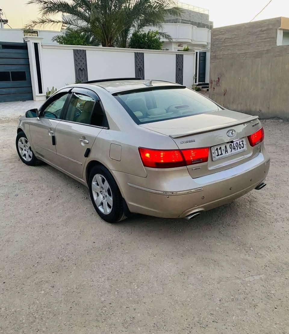 سلام عليكم تحيه طيبه للجميع هونداي سوناتا 2009
LEMETD  فول مواصفات 1/1 أعله فئه بل مواصفات فول 
داخل صاج ملكي سلايت روف كشن كهرباء تبريد بيانو 
سياره جاهزه من كلشي السعرر $(93) بيها مجال قليل 
سياره وارد امريكي حادثها جامرلغ امامي بدون دواخل 
بيها ثلاث قطع صبغ سونار مع الصور بدون اي دواخل 
ليبل واحد بدون ارباك مكينه V6 ستا سلندر 
مكينه كير مكفولات وضع شركه لا رواجز لا صرف لا بخار 
صدر امامي خلفي مشتغله جديد تبريد ثلج تخم تاير 
ميكانيك كفاله بشرط ترايها ناعم كلش نصبتها تخبل 
سياره مابيها نقص جاهزه الخير ماتصرف كلشي عليها 
رقم بغداد نكليزي بسمي تحويل ثاني يوم 
منضومت زنون ثلجي شاشه كامره سياره جديده مال جناي بل عافيه عل يأخذها مكاني ديالى بعقوبة 
رقم الهاتف ***********
