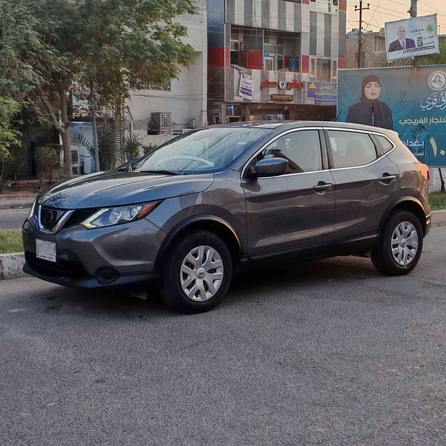 نيسان روج سبورت 2019 بيها بنيد مصبوغ فقط بدون دواخل مكينه 2000 ماشيه 77 السياره نظيفه ومابيها اي نقص بأسمي وتحويل ثاني يوم
 السعر 140    
***********
