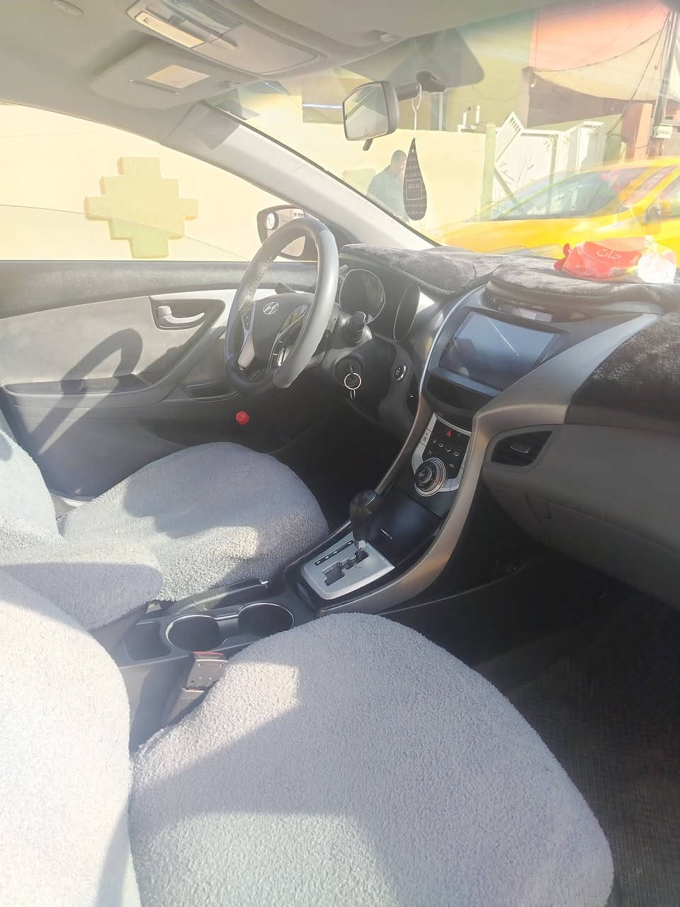 سلام عليكم النتره مضلع كندي 2011 محرك 1800 المرغوب بيها قطعتين جاملغ او بونيد تحويل ثاني يوم سياره خير من الله كبل تنزل لشارع تشتغل سعر 105 وبيها مجال مكاني كركوك حي الواسطي رقم ***********
