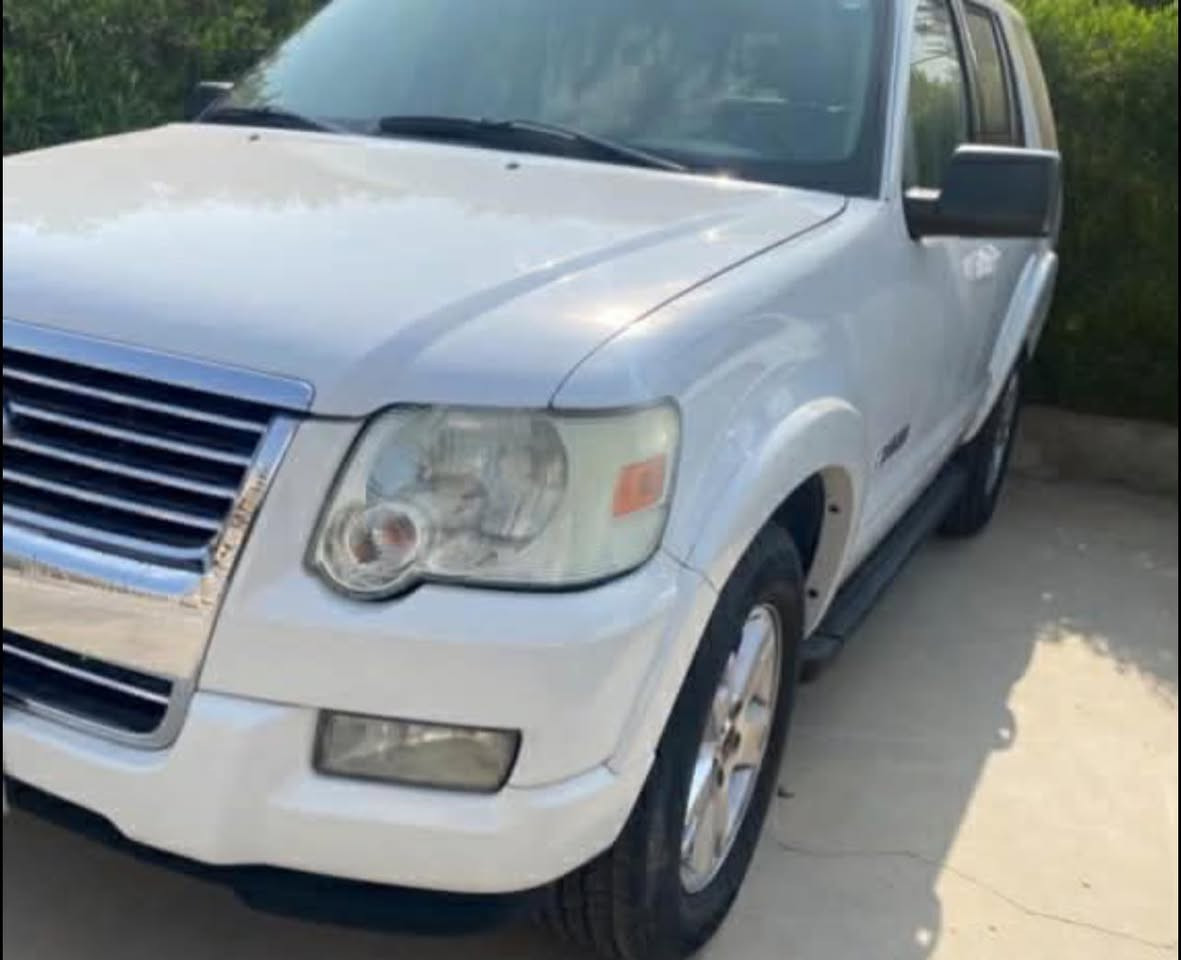 ئۆتۆمبێل: فۆرد ئێکسپلورا 

موديل 2007 خەلیجی 
285 هەزار کیلۆ مەتر رۆیشتووە
 
ســــعر $ یەک کۆمێنـت بکە راســـتەوخۆ بــۆ دێـــت🟢

جام کارەبایی و کوشین کارەبایی
٣ريز كوشن مەرکەزی 
4x4دەبل اكسل
تراكشن
سەیارەکی خاوێنە
کەمەک ساردی هەیە 
گێڕ ومكينە بە فەحس 

ژمارەی خاوەن سەیارە👈: ***********
