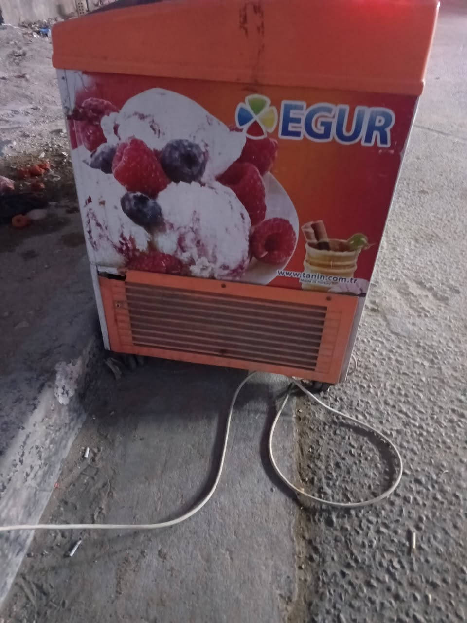 للبيع مجمدة شرط الفحص ايكور تركي أصلي سعر 250 كربلاء حي البلديه ***********
