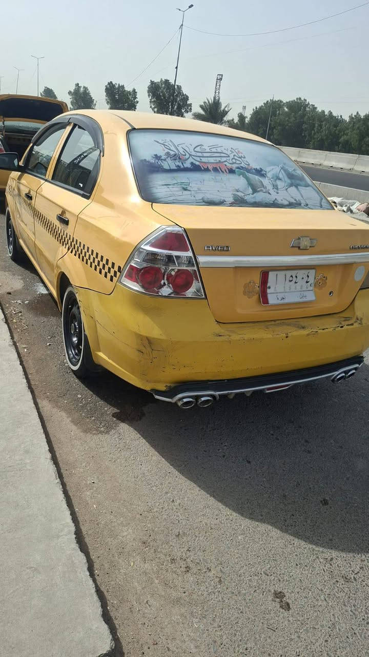 السلام عليكم ورحمه الله وبركاته 
للبيع افيو موديل 2011
سياره جاهزه تبريد وتدفئة 
تخم تاير مع السبير 
محرك خيط بخار قليل 
السعر قفل 47وبيها مجال قليل 
الحداديه 80%
البدي شوفت عيونك 
الشراي يتصل ويدلل 
***********
***********
ابو علي المالكي
