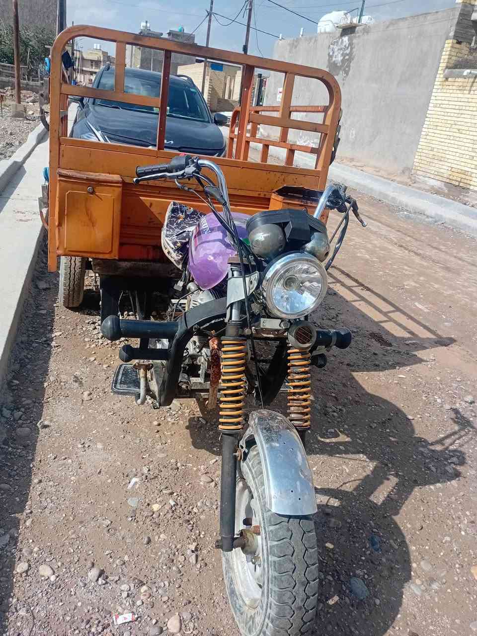 سلام عليكم ستوته للبيع شغاله كهرباء كله شغال نكره سلف شاصي مكفول بدي نضيف اوراق ضايعه سعر ٧٠٠ قفل قفل عنوان بغداد حي البتول رقمي ***********
