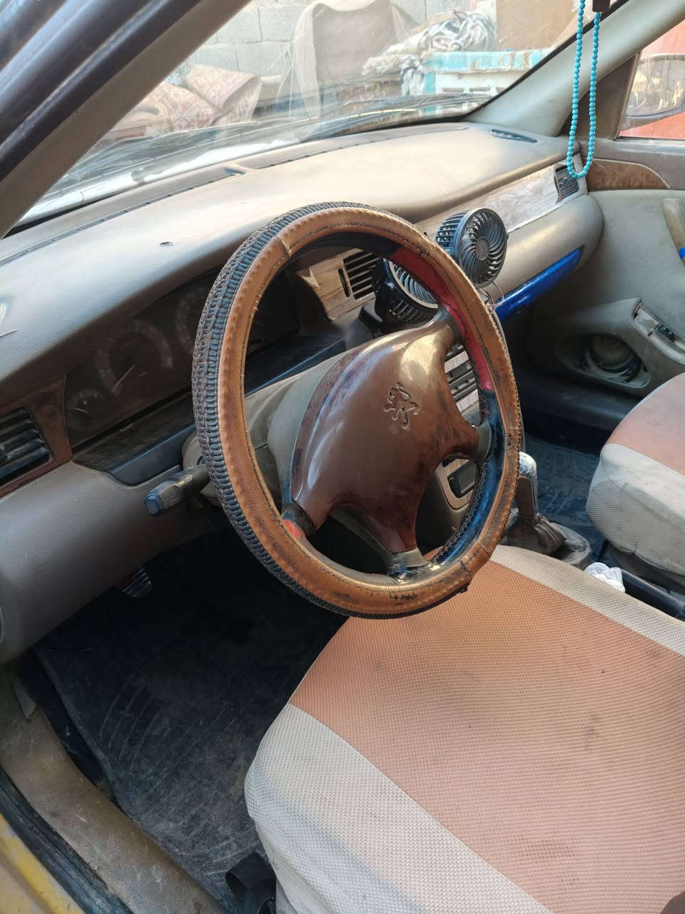 السلام عليكم
من رخصت الادمن...
سمند للبيع موديل 11سياره حلوه وجاهزه 
مكينة وكير كفاله وشواصي كفاله سياره خير من الله 
رقم ميسان السنويه لل 28 
السعر 19وبيه مجال بسيط 
مكاني كربلاء 
***********
