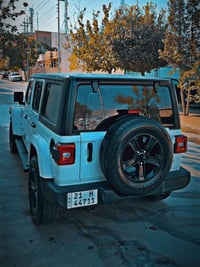 جيـب رانغلر موديل 2023 ماشي 30 ألف مرقم + سنوية جديدة باسمي المحرك وال...