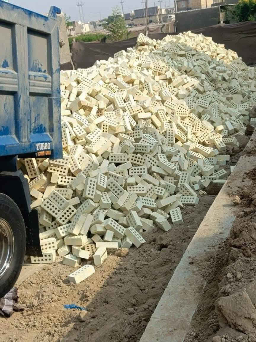 > 📢 بشرى سارة لأهلنا الكرام!
نزلت تخفيضات كبيرة على أسعار الطابوق الجمهوري 💥
الأسعار تختلف حسب الموقع، بس إنت اذكر مكانك وراح توصلك التفاصيل فورًا ✅
لا تضيع الفرصة، الطابوق الجمهوري معروف بالجودة والمتانة، وسعرو اليوم غير 🔥
للاتصال والاستفسار:
*********** واتساب 📞 
***********  واتساب ☎️
الطابوق الجمهوري… تبني بيه وتنام مرتاح! 🧱
