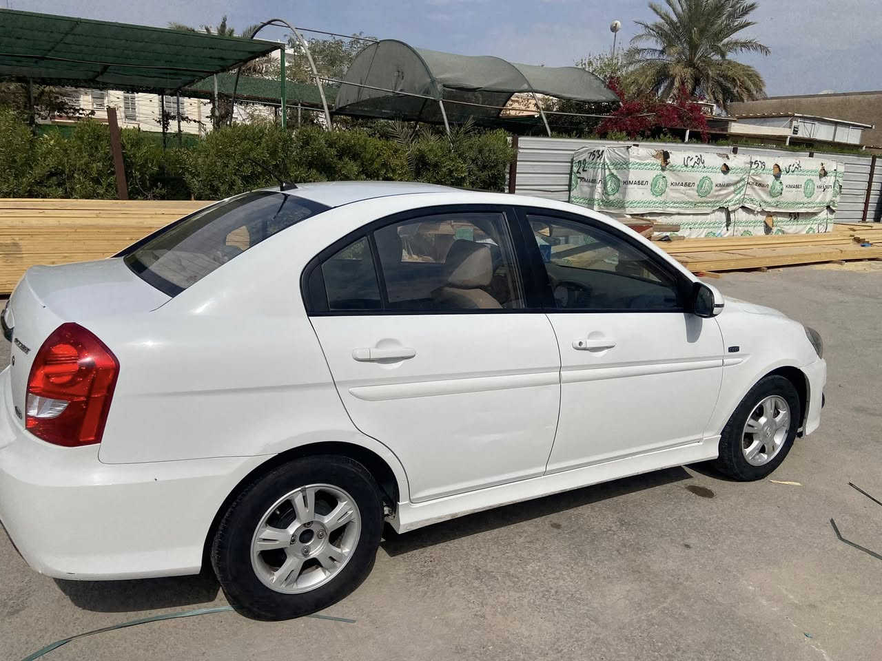 السلام عليكم اكسنت 2011 خليجي  ارقام أنبار السياره ماشيه 177 فقط السياره فتحه اشيار بل مري السياره مكفوله من صبغ والضربه  تبريد تدفه كير مكينه  كله  على وضع الشركه مكينه 1600مكان السياره بغداد العامريه    ***********
السعر 107
