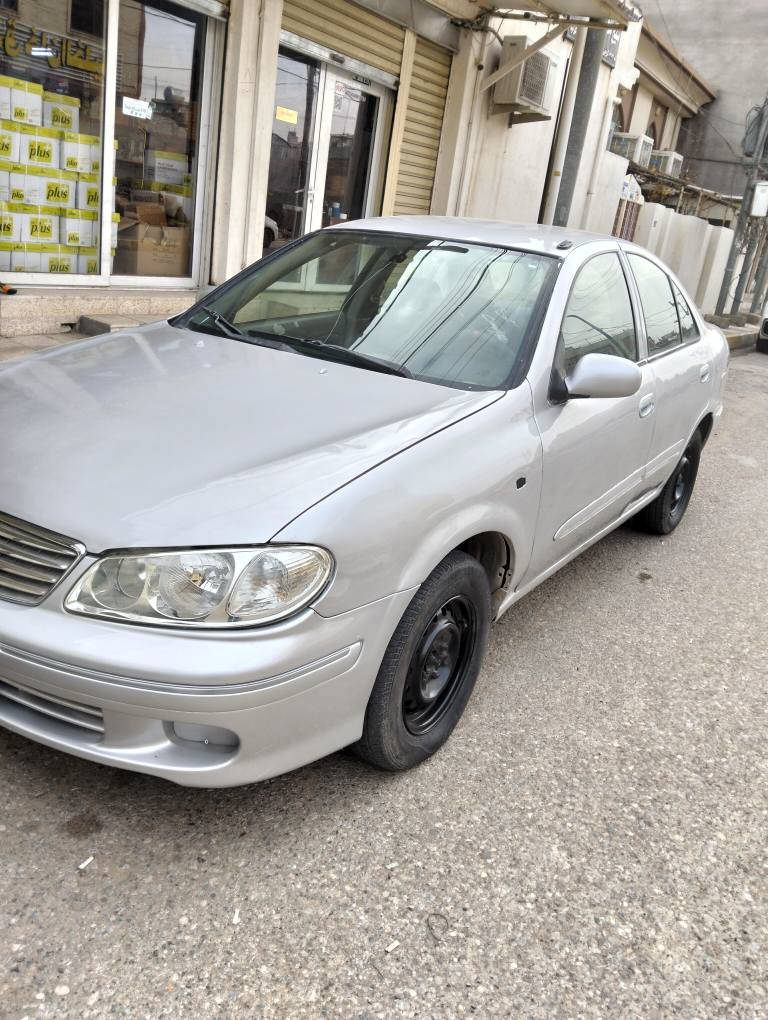 كوردى /عربي
گيرعادى
 سنوى نوى هه زه نوى  گير و مه كينه
تازه بدل كرايه وه كاره بايي به شه رت
سياره 5 ساله له كنه خومه تكسى بو كردمه وه خسوسى    ***********

سنوى هزه جديد كير محرك بشرت جديد بدله و كهربايات بشرت
سيراه 5 سنوات يمى تكسى سويته خسوسى
*********** أربيل, العراق
