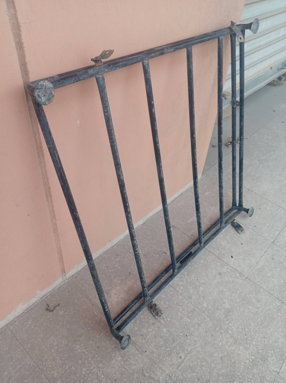 سيبايه للبيع يرهم اي سياره ٢٥ بي مجال ***********
