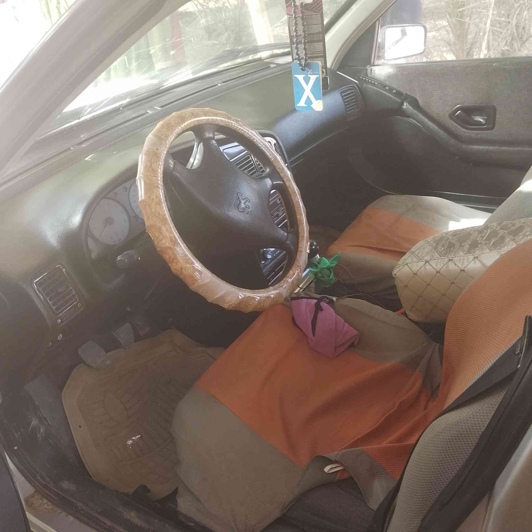 السلام عليكم سياره بيجو بارس 2012 مكفوله كفاله عامه كير ومكينه فرنسي مكفولات سياره جديده كلش السعر 38 وبي مجال الاستفسار *********** المكان الديوانية
