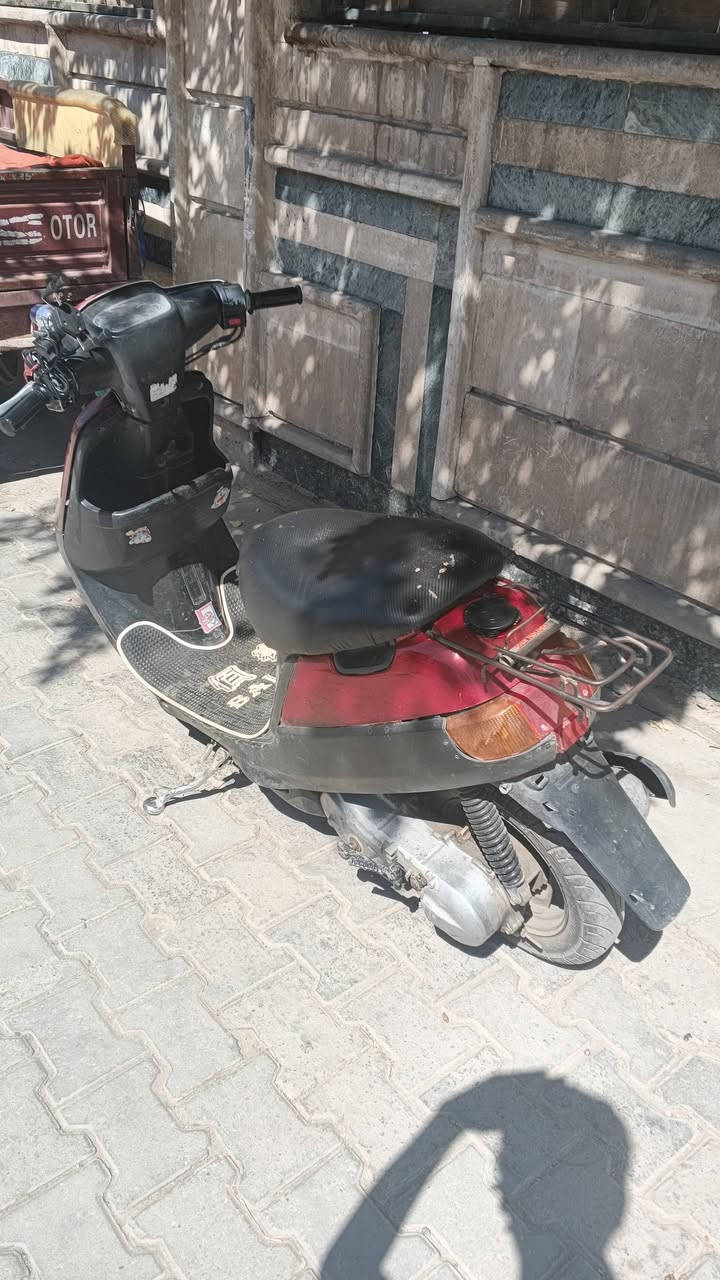 سلام عليكم اني عندي درجه بطه نضيفه وهل شوف كدامك نضافه ومكينه حلوه  كامله بس اني حط جوزه ما اربعه وسلف بس الباتري وشاصب نضيف شخط مابي وهذا رقمي 0788076380 موجود خاص وتساب و سعر 180 وبيه مجال بس الشراي


**إذا كنت صاحب هذا الإعلان وتريد حذفه لأي سبب، رجاءا أرسل رسالة إلى الدعم الفني**
