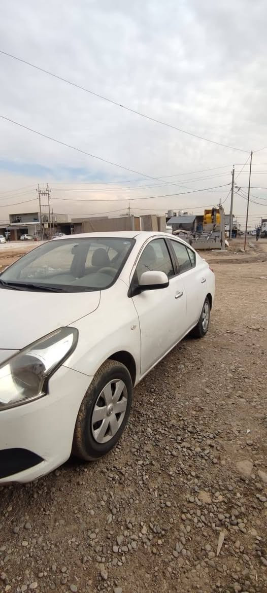 نیسان لاکسمی بای 2020
دەسک نیکل
سێ جوار جێ کجک سارد  لەبشتەوە
سبوغی نیە ***********  
whats App أربيل, العراق
