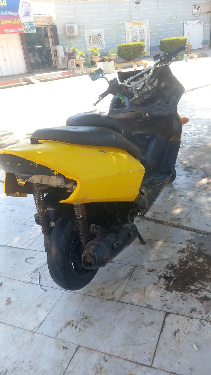 سلام عليكم
فورزه 06شغاله وكلشي مابيه عوزه ترتيبات مكينه خير من الله 
ابيع كوم حديد كهربايات كله شغاله عوزه بس دكمه سلف ولله اني كسرته 
يعني تشتغل مسويه ويرات وتشتغل ب٤٠٠ وبيه مجال حك جيه الاستفسار المكان ذي قار قلعة سكر ***********
