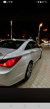 سوناته ٢٠١٣ امريكي بيها قطع صبغ ابيع حزام ويراد الها اعاده صبغ  نقوصات...