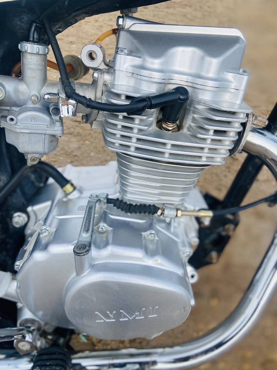 السلام عليكم دراجه للبيع موديل 25 شلامچه اصلي كلك مكفوله عشائرين  مامفتوحه   السعر 550 وبيه مجال وليجي مايرجع فارغ وبي خير ويدلل نشالله + *********** ) مكاني الشطره
