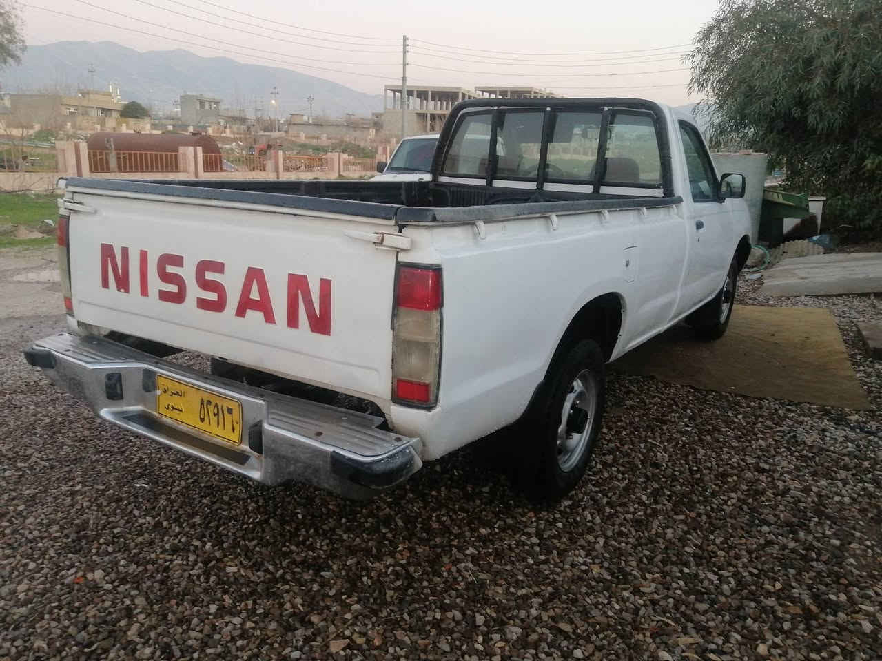 بەناوی خوای گەورە نیسان تاک مۆدیل 2002ئاڕمی دهۆک سەنەوی سیبارچەیشە گیڕومەکینەی بەشەرت تەبریتە باوەرنیە کامل بۆیاخە لەسەرساخی تایەی تازەی لەژێرە دەعمی نیە  شاشەئایباتی بۆبەسراوە مەکینەی بەشەرتی فیتەر  نرخی 66گەڵاو کەمیک مەجال  شوین هەڵەبجەی شەهید  ژم ***********
