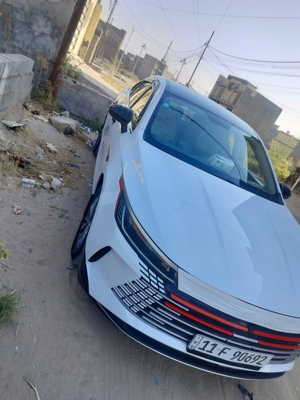 للبيع أو مراوس بي وايدي دسترويل
موديل 25 ماشيه 13الف رقم بغداد 
بسمي تحويل ثاني يوم فقط بيها
رصعه كلش زغيره بل بنيد وباب خلفي هم زغيره
باقي مكفوله داخل خارج سستم جمبزه 
السعر 20200 وبيها مجال 
***********
***********
