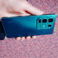 نوت 50 برو • شاشة اموليد ١٤٤ هرتز • ٢٥٦ جيجا