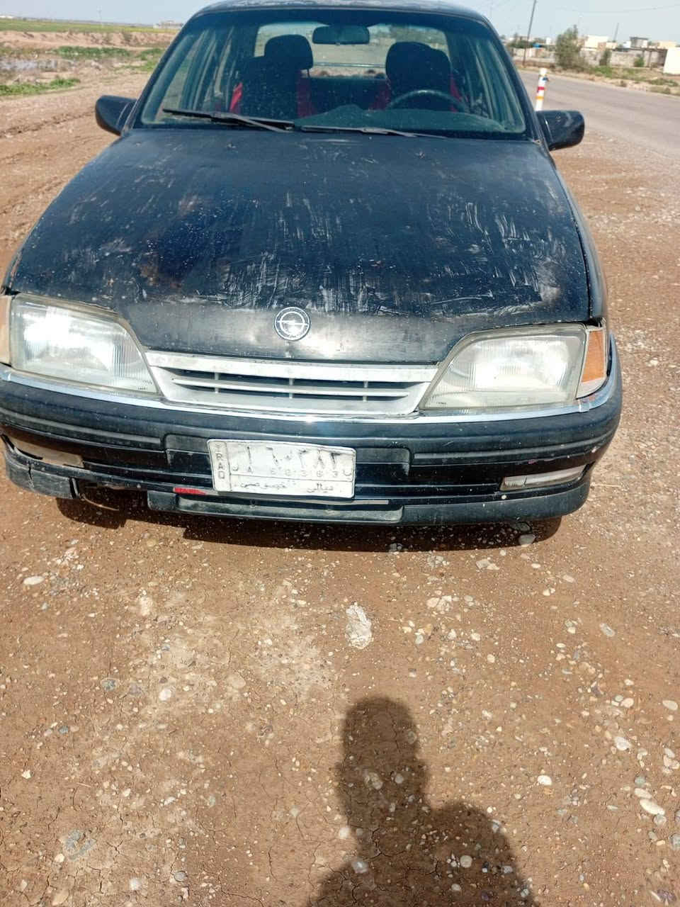 السلام عليكم ورحمه الله وبركاته سياره نوع اوبل اوميكا موديل 93 كير محرك بطه ابشرط لا تنقيص والا تبخير سياره ابلاديه مابيه صبغ السياره بيه جراد قماره وبنيد كير اوتماتيك جديد ومحرك بشرط السعر 25 وبيه مجال قليل  حتى أصل تبريد كله غراض التبريد موجوده حتى الفان شغال سياره. بيه تراي حديث غرفته كلش حلوه تخم تاير صدر جديد رقم ديالى مكان السياره ديالى الخالص ناحية السلام دلي عباس رقم صاحب المنشور ***********
