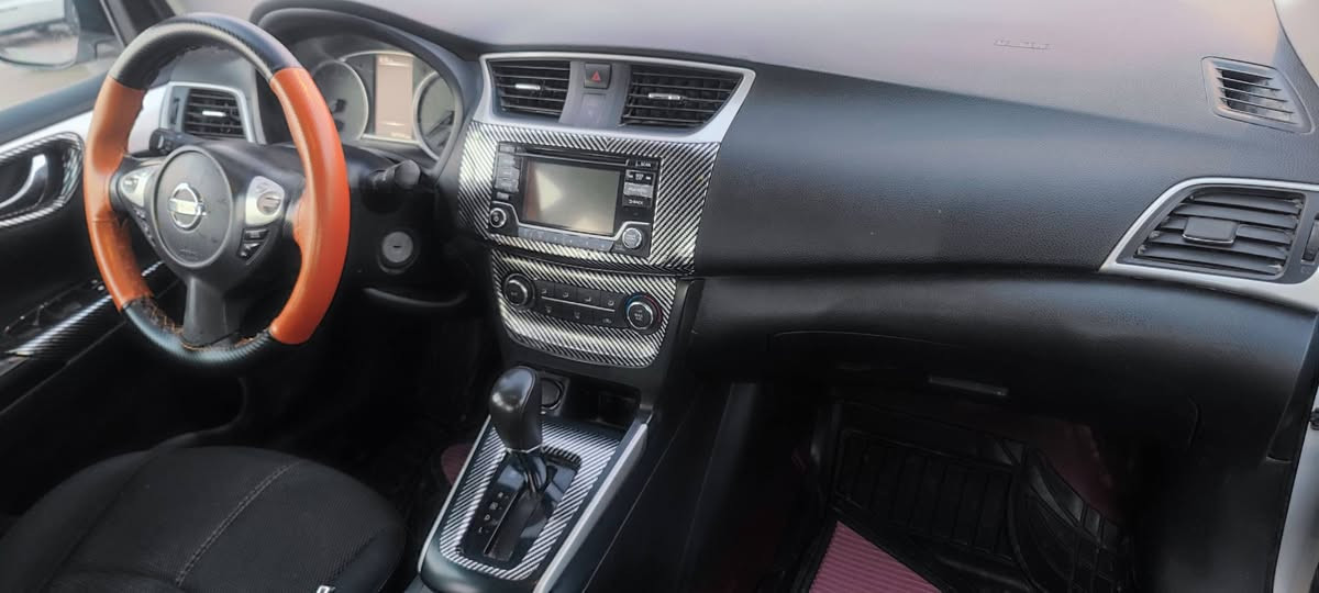 نيسان سنترا 2018  امريكي حادثها بنيد فقط 
محرك 1800 
للمزيد من المعلومات التواصل مع الرقم 
***********
