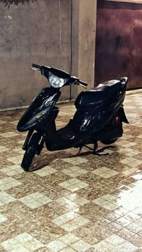 ماكس عدله ختم واحد وي المكينه موديل 2009 اقل شهر من نازله من الرمبه  ل...