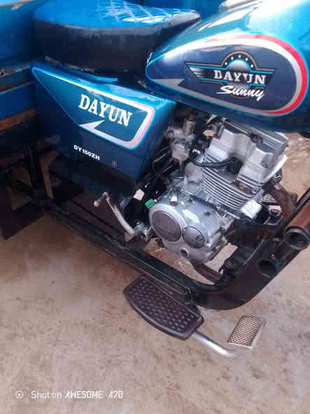 سلام عليكم ستوته اللبيع موديل 19اوراق مكفوله كفاله عامه مكاني كوت زويريجات سعر مليون 700رقم ***********
