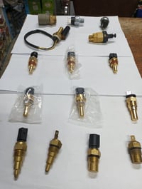 جوزات حماوة وصباحية ودهن ومروحة/ اوبل ودايو وكيا صالون و هونداي صالون ...